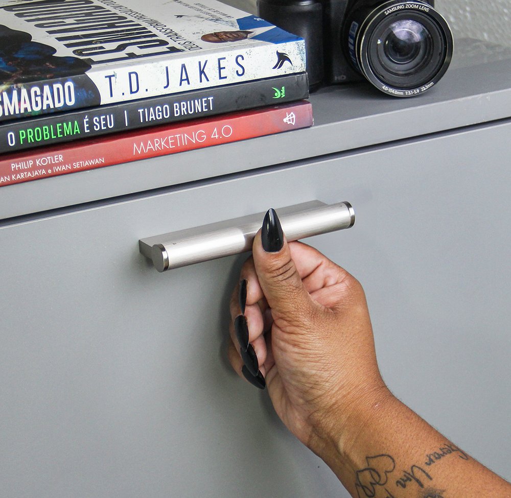 Puxador Alça Sorento Liso 96mm Níquel Escovado ZP5450.096 - Zen