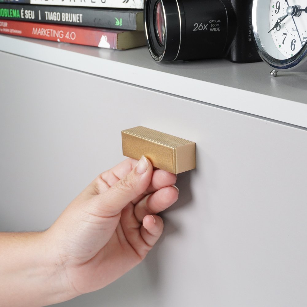 涼風 91cm×122cm Puxador Orion 55X27mm Escovado Zen