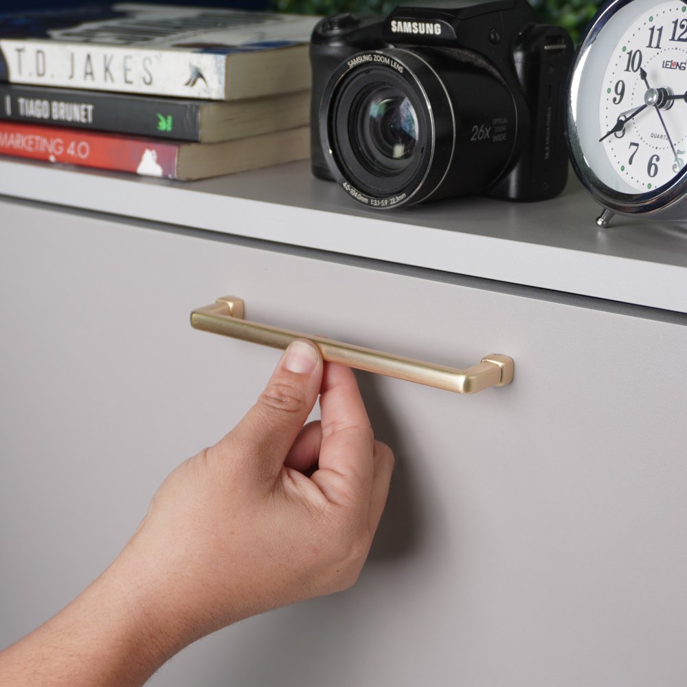 Puxador Sobrepor Citizen 45 Graus G Bronze ZP5463 - Zen Design G