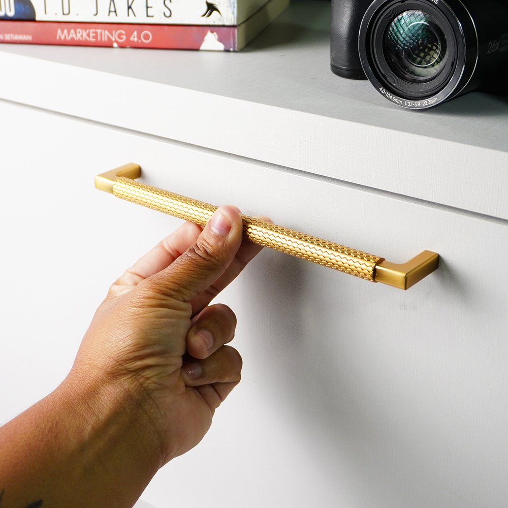 Puxador Ponto Radio Mini Níquel Escovado ZP4308 - Zen Design MINI
